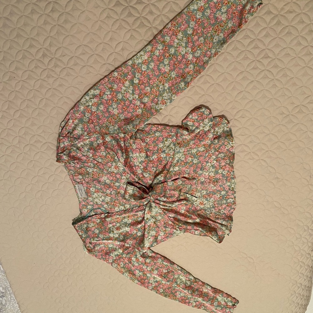 Silky floral tie front crop top